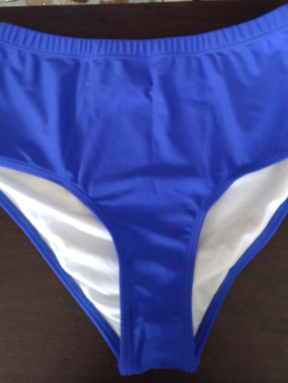 NWOT Bellecarrie Bikini Bottoms Med